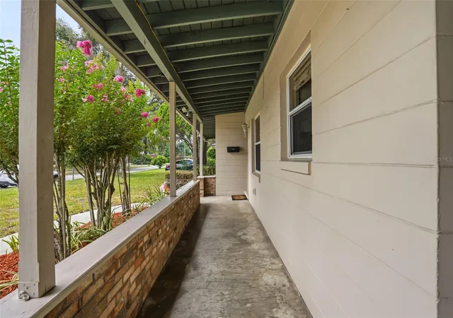 Photo 3 of Single family home for sale at 5409 Stratemeyer Dr, Orlando, FL 32839 | MLS# G5113682 | Listing updated on 2026-08-24