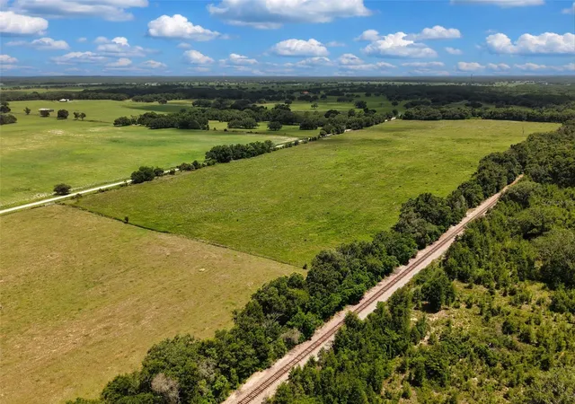 Photo 3 of Land for sale at 000 SE 200 Avenue, Morriston, FL 32668 | MLS# OM726556 | Listing updated on 2026-07-11