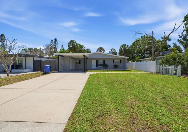 Photo 2 of Single family home for sale at 3934 Helena St Ne, Saint Petersburg, FL 33703 | MLS# O6416451 | Listing updated on 2026-09-03