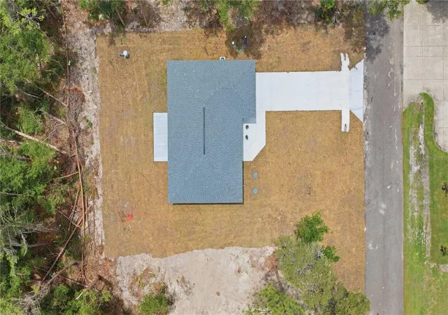29th image of 10 Bay Ln, Ocklawaha, FL 32179 | MLS# OM726558