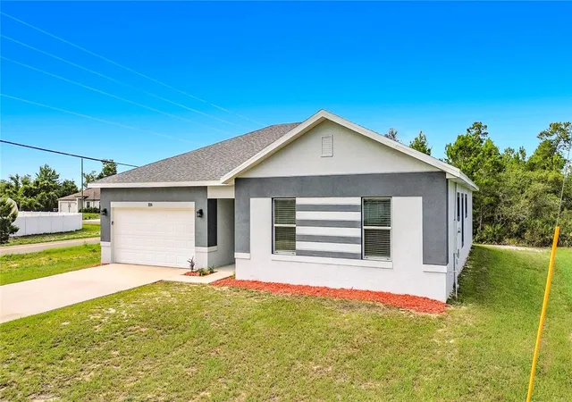 Photo 4 of Single family home for sale at 106 Oak Cir, Kissimmee, FL 34759 | MLS# C7527283 | Listing updated on 2026-09-03