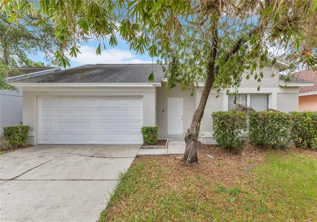 Photo 1 of Single family home for sale at 8821 Parliament Ct, Kissimmee, FL 34747 | MLS# O6416468 | Listing updated on 2026-06-17