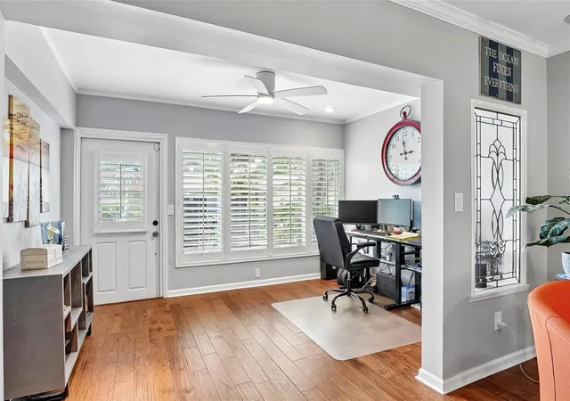 3rd image of 3259 Hilary Cir #1C, Palm Harbor, FL 34684 | MLS# TB8518759