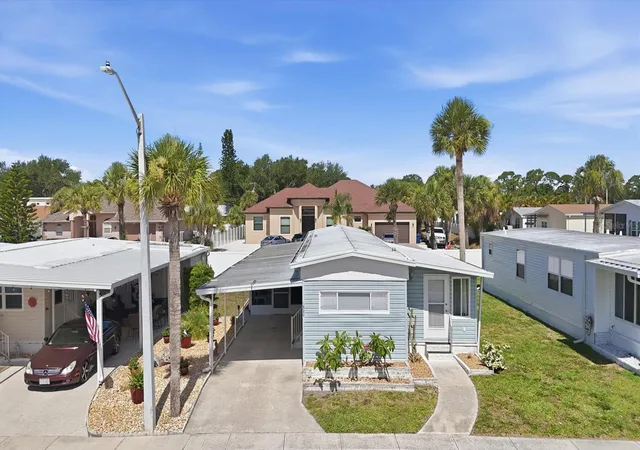 3rd image of 5920 Teahouse Rd, Venice, FL 34293 | MLS# D6147787