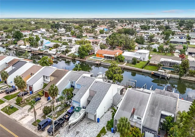 Photo 3 of Single family home for sale at 8725 Bay Pointe Dr, Tampa, FL 33615 | MLS# TB8518780 | Listing updated on 2026-09-26