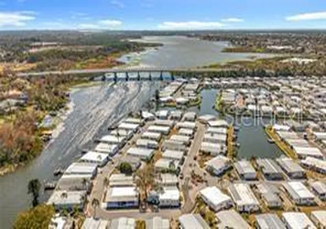 52nd image of 10485 Holiday Shores Dr #302, Largo, FL 33773 | MLS# TB8518786