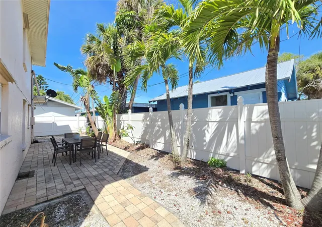 Homes for sale in St Pete Beach, FL | 525 73Rd Ave #2, St Pete Beach, FL 33706 | MLS# S5151835