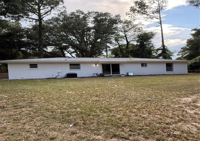 Photo 3 of Single family home for sale at 6989 SW State Rd 26, Trenton, FL 32693 | MLS# R4911441 | Listing updated on 2026-09-16