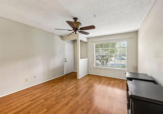 5th image of 124 Reserve Cir, Oviedo, FL 32765