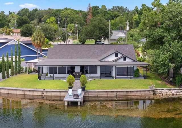 Homes for sale in Tampa, FL | 7302 Egypt Lake Dr, Tampa, FL 33614 | MLS# TB8518811