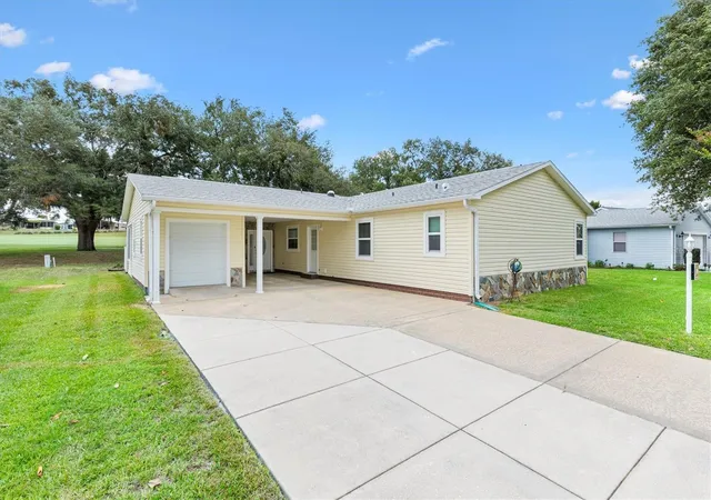 2nd image of 723 Heathrow Ave, Lady Lake, FL 32159 | MLS# G5113691