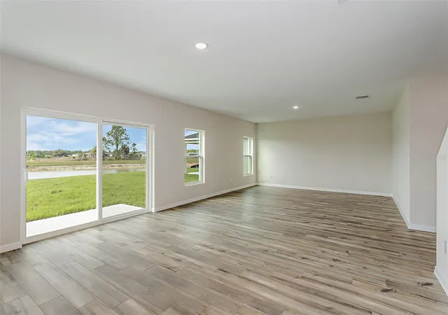 3rd image of 31682 Baronne St, Wesley Chapel, FL 33545 | MLS# TB8518848