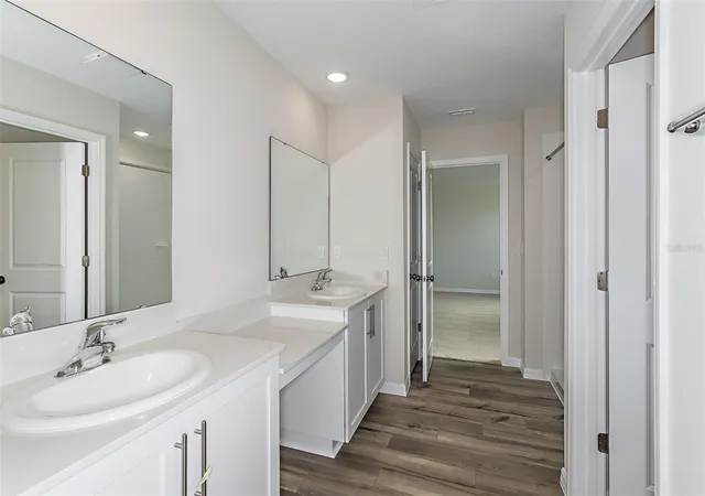 5th image of 31682 Baronne St, Wesley Chapel, FL 33545 | MLS# TB8518848