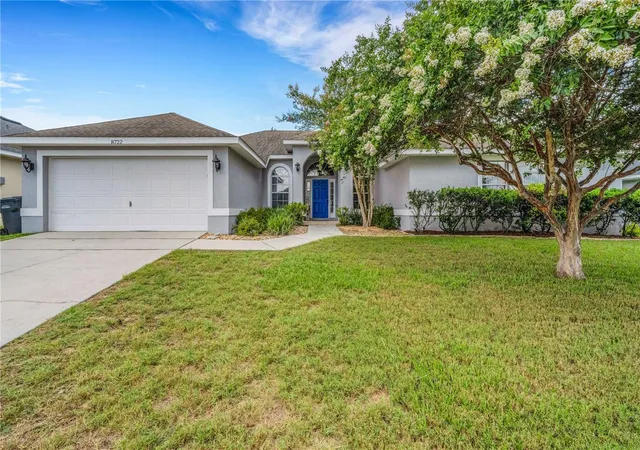 Photo 1 of Single family home for sale at 8722 Fort Socrum Village Pl, Lakeland, FL 33810 | MLS# L4962713 | Listing updated on 2026-08-21