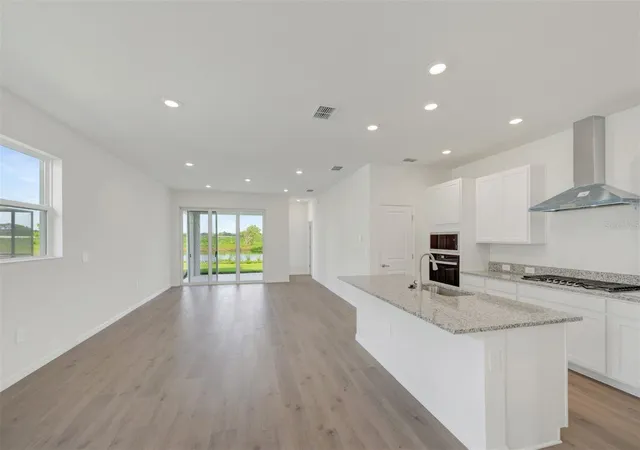 Photo 4 of House for sale at 2816 Marrakesh Ln, Sarasota, FL 34234 | MLS# TB8518871 | Listing updated on 2026-09-20