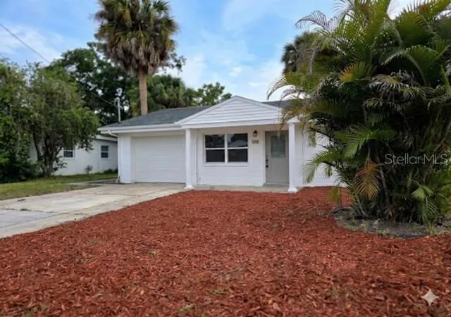 Photo 2 of Single family home for sale at 6703 Sandra Dr, Port Richey, FL 34668 | MLS# O6416589 | Listing updated on 2026-08-03