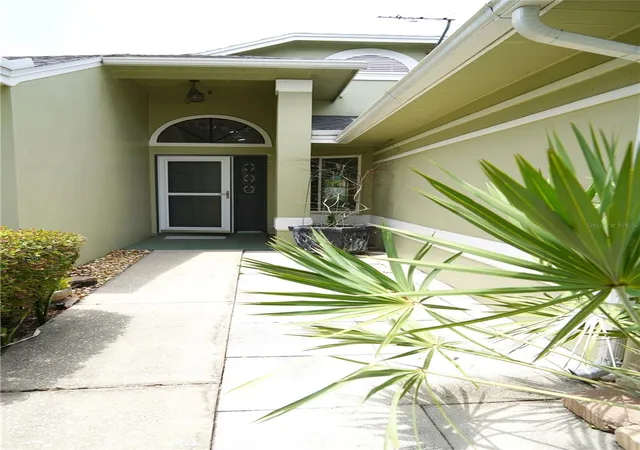 Photo 2 of Single family home for sale at 4304 Barret Ave, Plant City, FL 33566 | MLS# TB8518892 | Listing updated on 2026-08-25