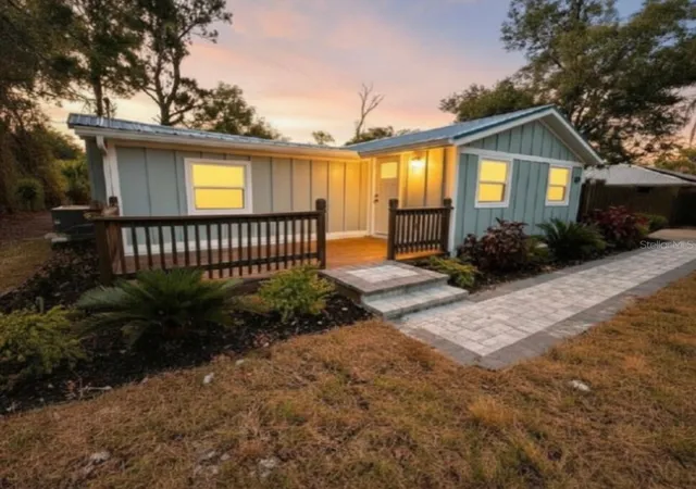 1st image of 225 S Hillsborough Ave, Arcadia, FL 34266 | MLS# A4696986