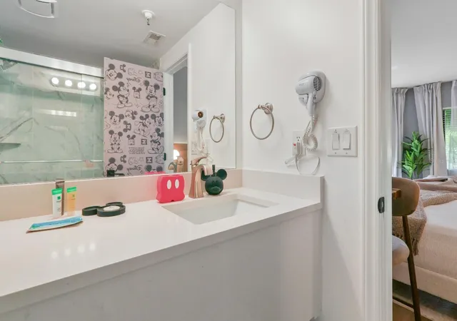 2nd image of 6165 Carrier Dr, ORLANDO, FL 32819