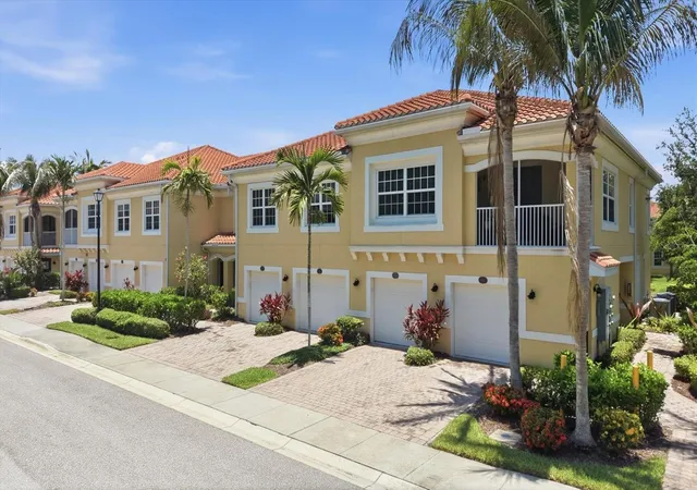 Homes for sale in Osprey, FL | 173 Navigation Cir #107, Osprey, FL 34229 | MLS# N6144704