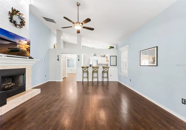 2nd image of 19218 Sea Mist Ln, Lutz, FL 33558 | MLS# TB8518906