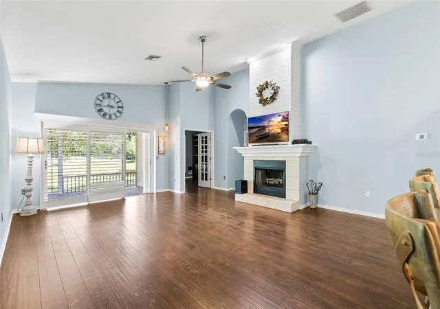 3rd image of 19218 Sea Mist Ln, Lutz, FL 33558 | MLS# TB8518906
