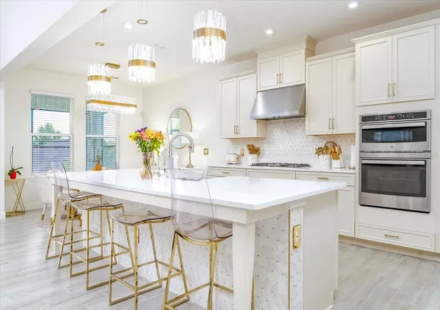 3rd image of 1296 Waterview Ridge Cir, Apopka, FL 32703 | MLS# TB8518909