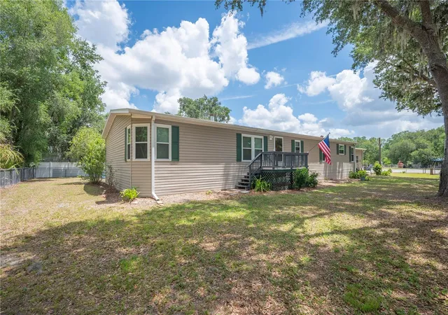 Homes for sale in Mulberry, FL | 4817 Indian Oak Dr, Mulberry, FL 33860 | MLS# L4962718