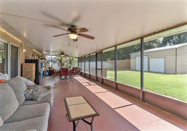 Photo 3 of Single family home for sale at 200 Waters Edge Dr, Leesburg, FL 34748 | MLS# G5113705 | Listing updated on 2026-10-06