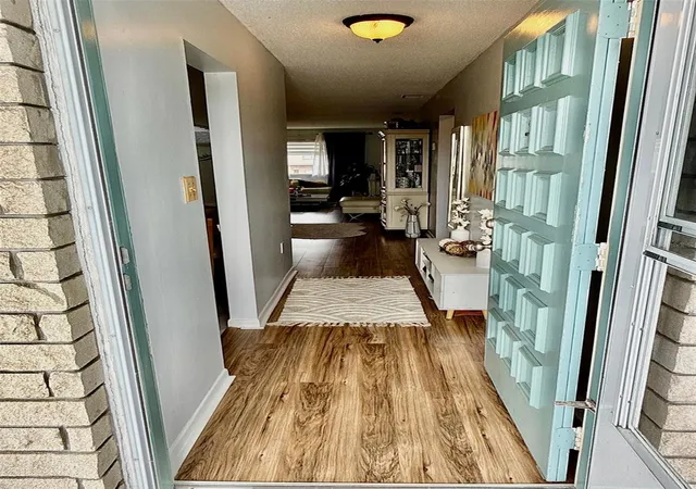 Photo 4 of Condo for sale at 5357 81st Street N #15, Saint Petersburg, FL 33709 | MLS# TB8518919 | Listing updated on 2026-08-17