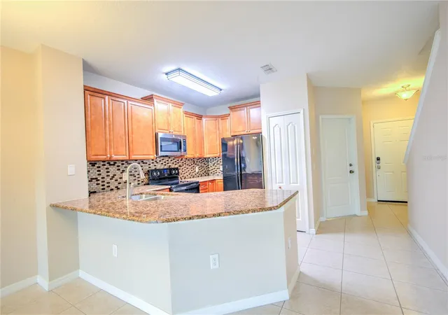 5th image of 282 Bexley Dr, Davenport, FL 33897 | MLS# O6416631