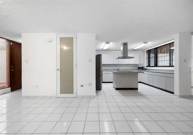Homes for sale in Guaynabo, PR | B-14 Calle Sevilla Biltmore, Guaynabo, PR 00966 | MLS# PR9122078