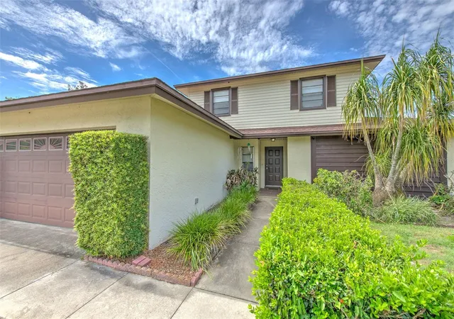 Homes for sale in Lutz, FL | 2315 Southern Lites Ave, Lutz, FL 33549 | MLS# TB8518931