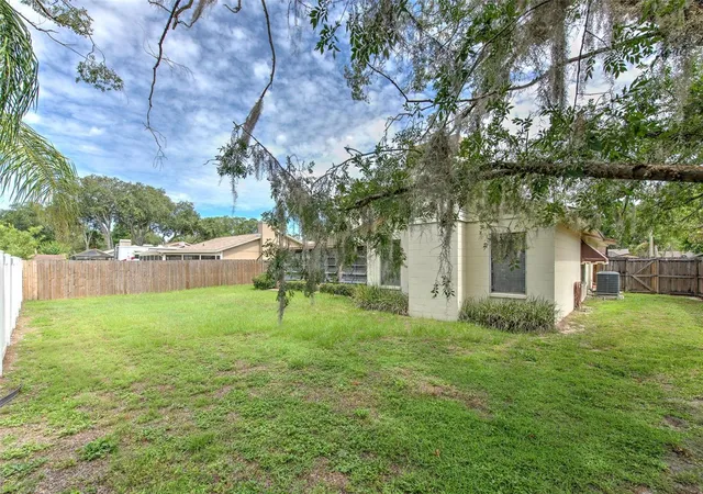Homes for sale in Lutz, FL | 2315 Southern Lites Ave, Lutz, FL 33549 | MLS# TB8518931