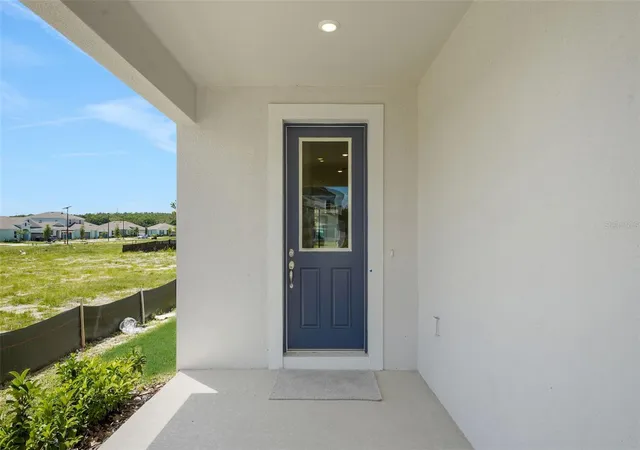 2nd image of 874 Sunshower Dr, Lady Lake, FL 32159 | MLS# G5113713