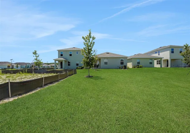 32nd image of 874 Sunshower Dr, Lady Lake, FL 32159 | MLS# G5113713