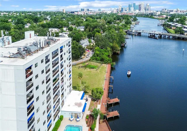 Photo 2 of Condo for sale at 2780 N Riverside Dr #502, Tampa, FL 33602 | MLS# TB8518935 | Listing updated on 2026-08-04