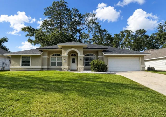 Single family home for sale at 10336 NW 13th Avenue, GAINESVILLE, FL 32606 | MLS# GC541166