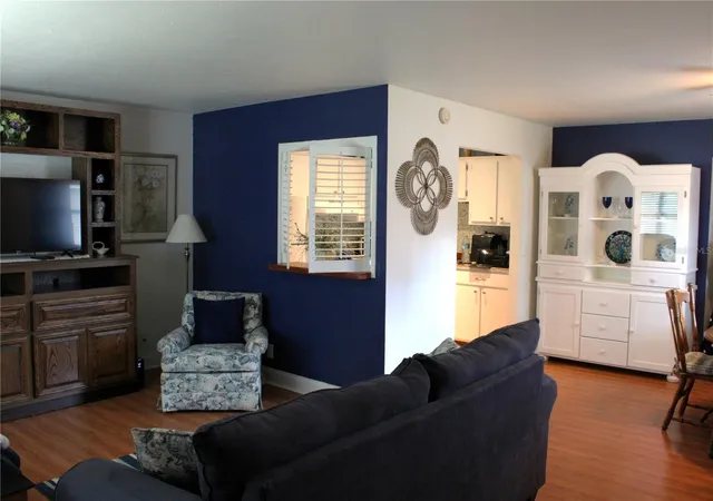 5th image of 1802 Bedford Ter #186, Sun City Center, FL 33573 | MLS# L4962723