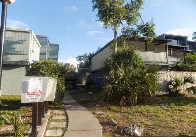1st image of 613 Sw 75 St #101, Gainesville, FL 32607 | MLS# GC541175