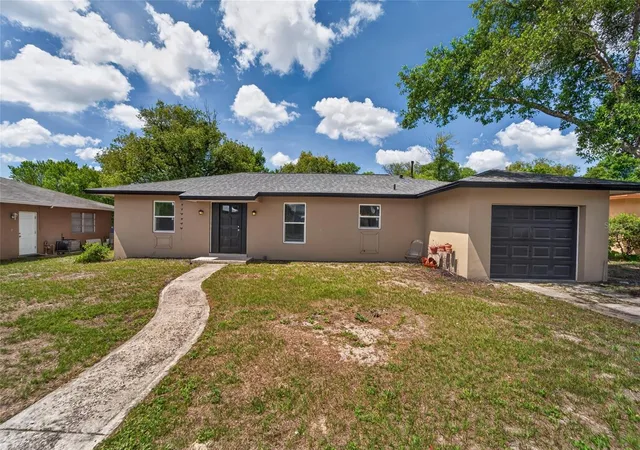 Photo 2 of Single family home for sale at 7156 Lockwood St, Spring Hill, FL 34606 | MLS# TB8519012 | Listing updated on 2026-08-20