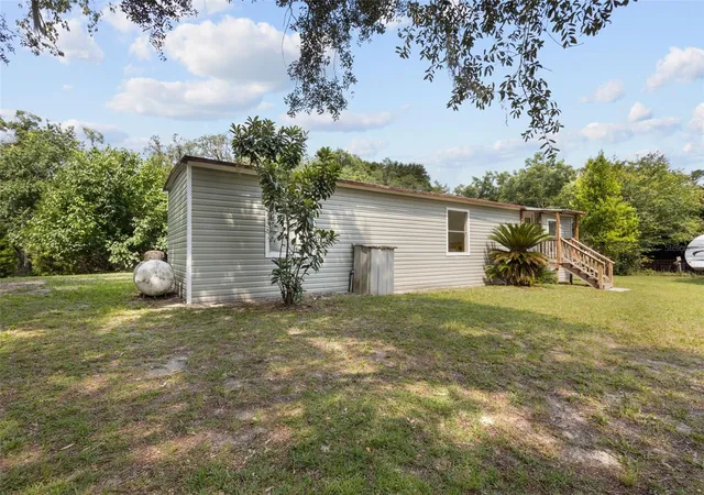 Photo 2 of Manufactured home for sale at 17416 Nw 89th Terrace, Fanning Springs, FL 32693 | MLS# GC541176 | Listing updated on 2026-10-07