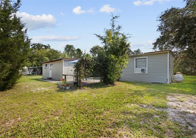 Photo 3 of Manufactured home for sale at 17416 NW 89th Terrace, Fanning Springs, FL 32693 | MLS# GC541176 | Listing updated on 2026-10-07