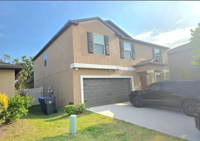 Photo 2 of Single family home for sale at 1561 Flower Dust Dr, Ruskin, FL 33570 | MLS# TB8519037 | Listing updated on 2026-08-27