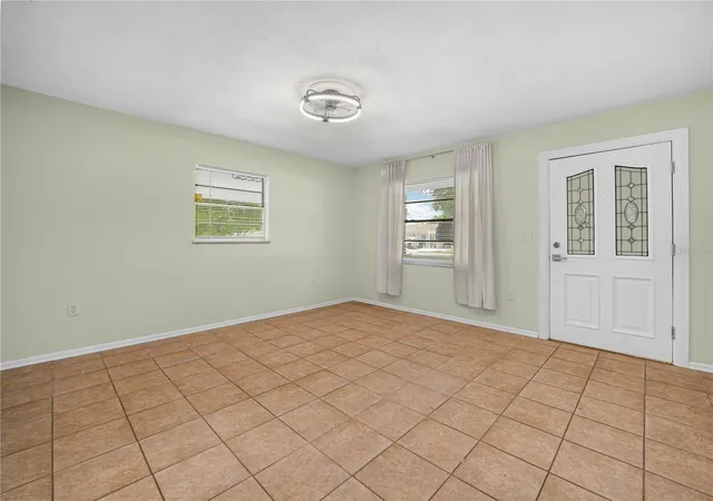 5th image of 3855 Hill N Dale Pl, Lakeland, FL 33812 | MLS# O6416713