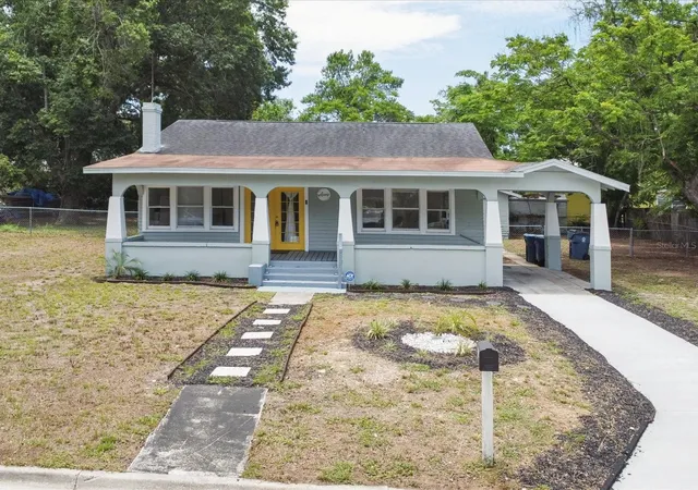 1st image of 724 Euclid Ave, Lake Wales, FL 33853 | MLS# S5151873
