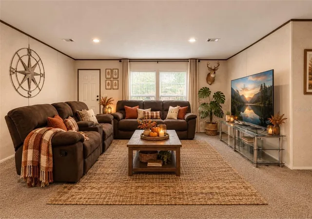 Photo 4 of Manufactured home for sale at 42215 Beech Ave, Deland, FL 32720 | MLS# G5113730 | Listing updated on 2026-10-06
