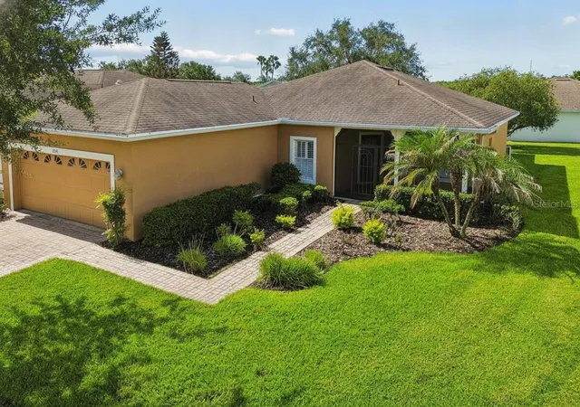Photo 2 of Single family home for sale at 230 Bay Dr, Kissimmee, FL 34759 | MLS# S5151874 | Listing updated on 2026-07-30