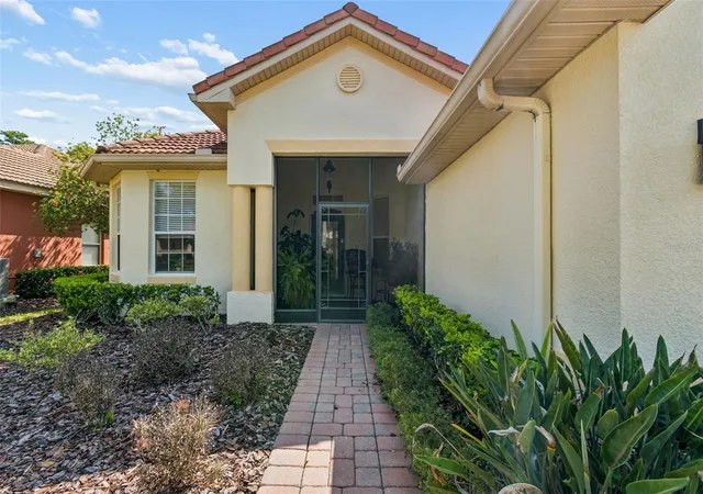 Photo 3 of Sale Pending at 729 Coronado Dr, Kissimmee, FL 34759 | MLS# S5151875 | Listing updated on 2026-10-01