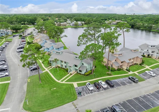2nd image of 141 Golden Eye Dr, DAYTONA BEACH, FL 32119